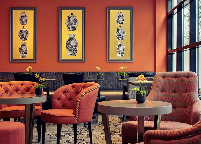 Mercure Tour Eiffel Grenelle Париж