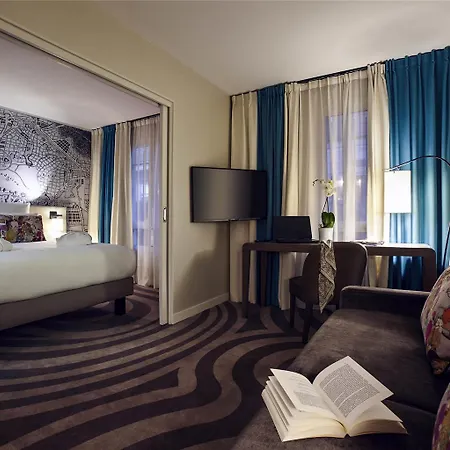 Mercure Tour Eiffel Grenelle Hotel 4*