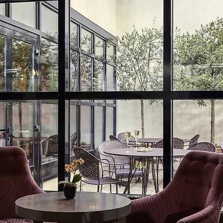 Mercure Tour Eiffel Grenelle Hotel