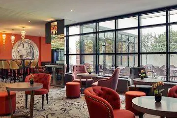 ホテル メルキュール トゥール エッフェル グルネル パリ