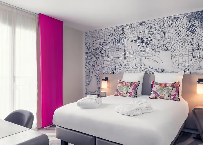 Mercure Tour Eiffel Grenelle