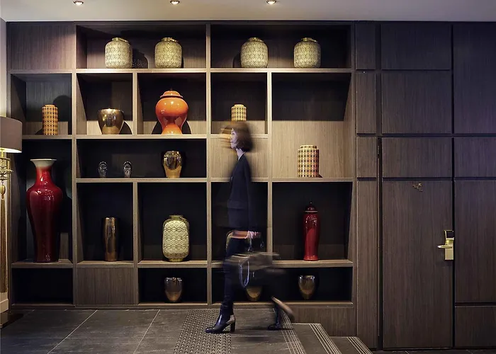 Mercure Tour Eiffel Grenelle Paris