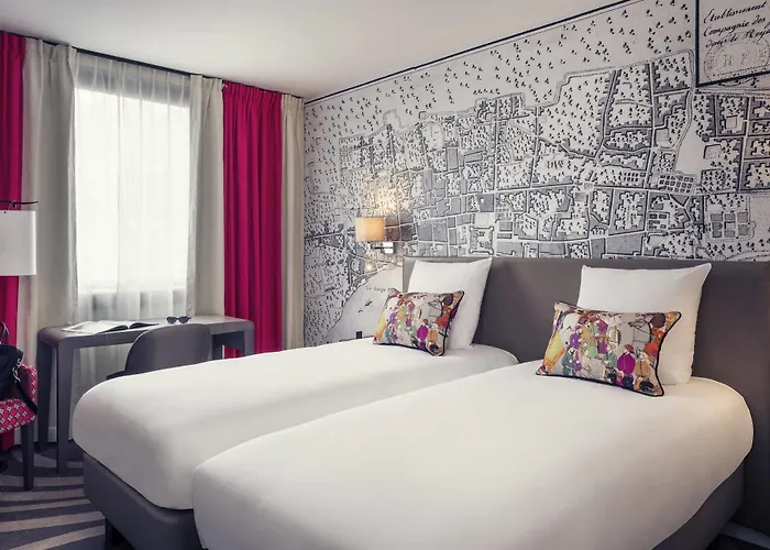 Mercure Tour Eiffel Grenelle Hotel 4*