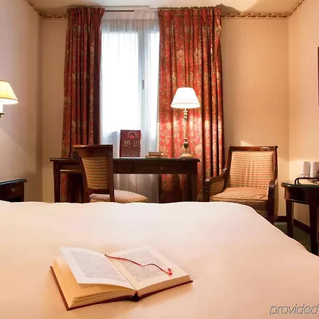 Mercure Tour Eiffel Grenelle Otel