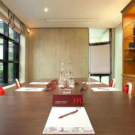 Mercure Tour Eiffel Grenelle Otel 4*