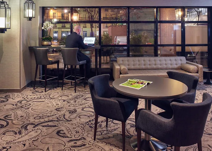 Mercure Tour Eiffel Grenelle