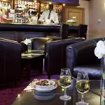 Hotell Mercure Tour Eiffel Grenelle 4*