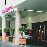 Mercure Tour Eiffel Grenelle Otel 4*