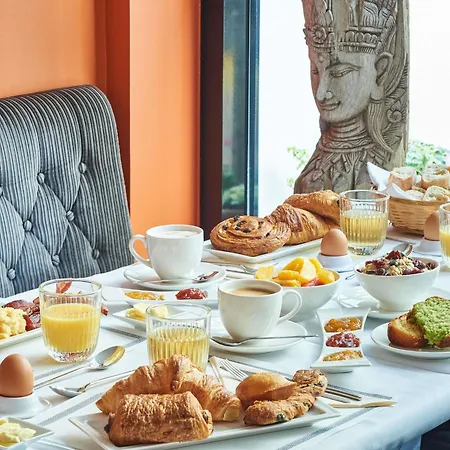 Mercure Tour Eiffel Grenelle Отель 4*